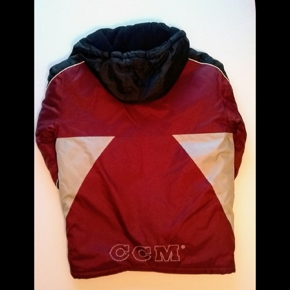 SOLD CCM Boys Kids Youth Winter Coat Hockey Size Large - Picture 3 of 8